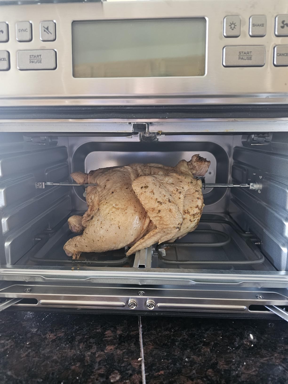 Emeril Lagasse Dual Zone Technology 25QT Air Fryer Oven with Rotisserie, Dual-zone cooking with synchronized settings customer photo 1