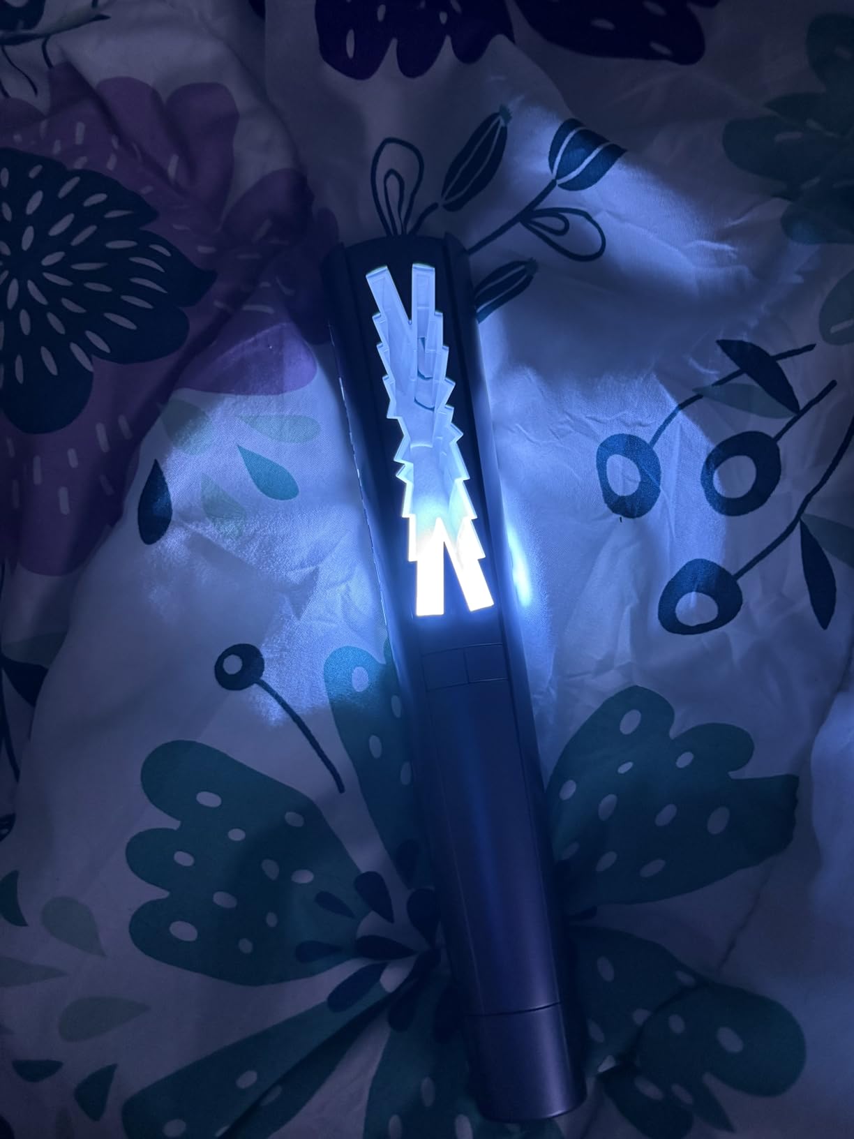 K-pop Merchandise - Light Stick - LE SSERAFIM Official Light Stick customer photo 2