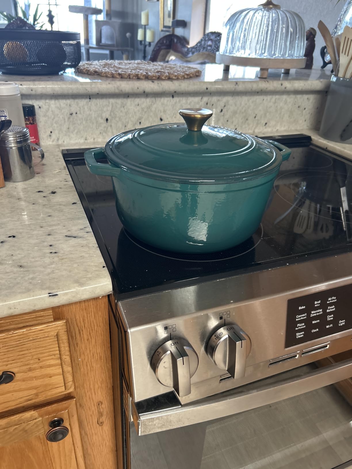 Mueller DuraCast 6 Quart Enameled Cast Iron Dutch Oven Pot with Lid | Sourdough Bread Baking, PFOA-Free, 500°F Oven Safe - All Cooktops incl. Induction, Braising & Slow Cooking, Emerald customer photo 2