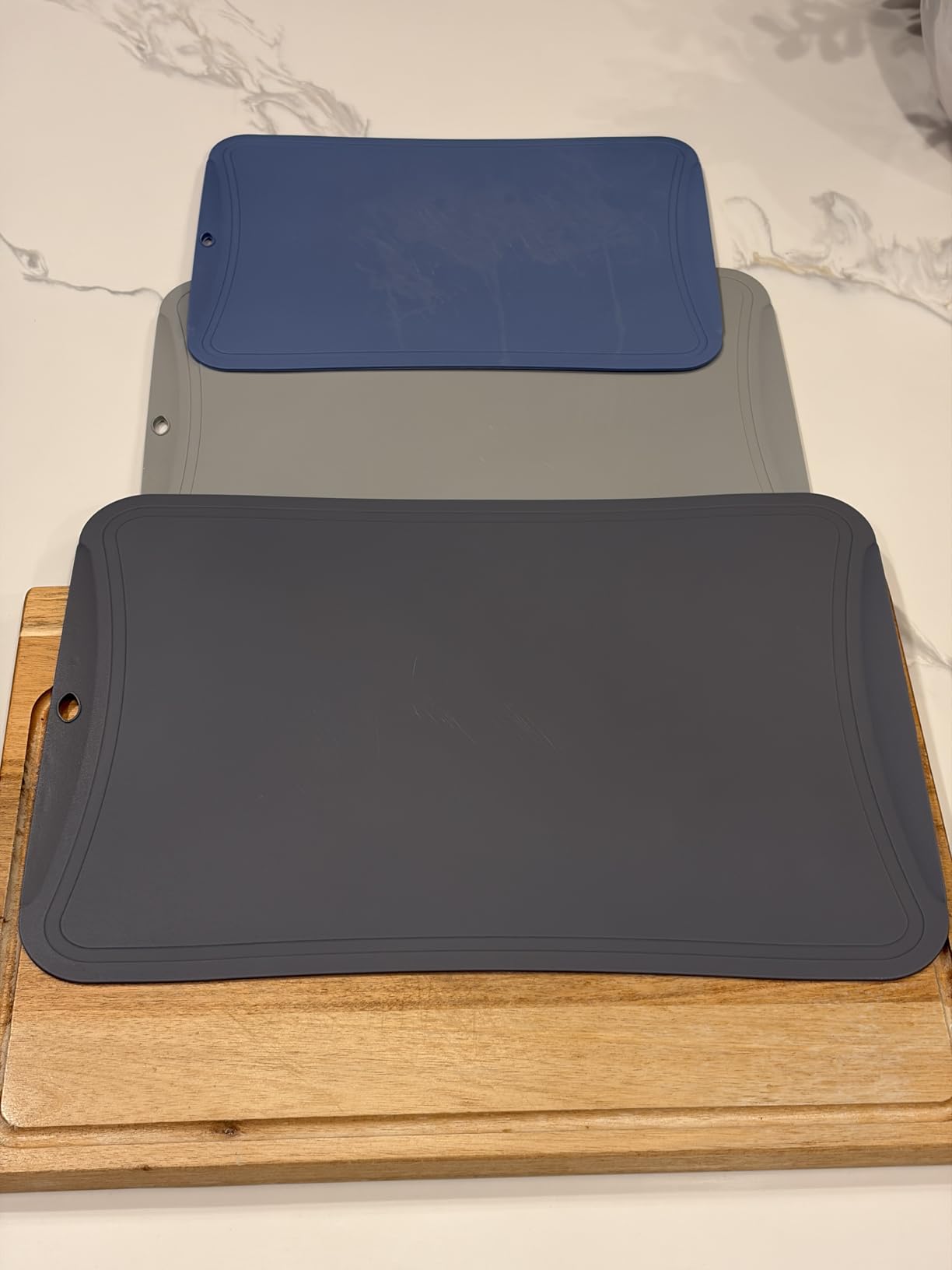 Blue Ginkgo TPU Cutting Board, Medium, Made in Korea - Gentle on Knife Edges, Flexible and Durable customer photo 1