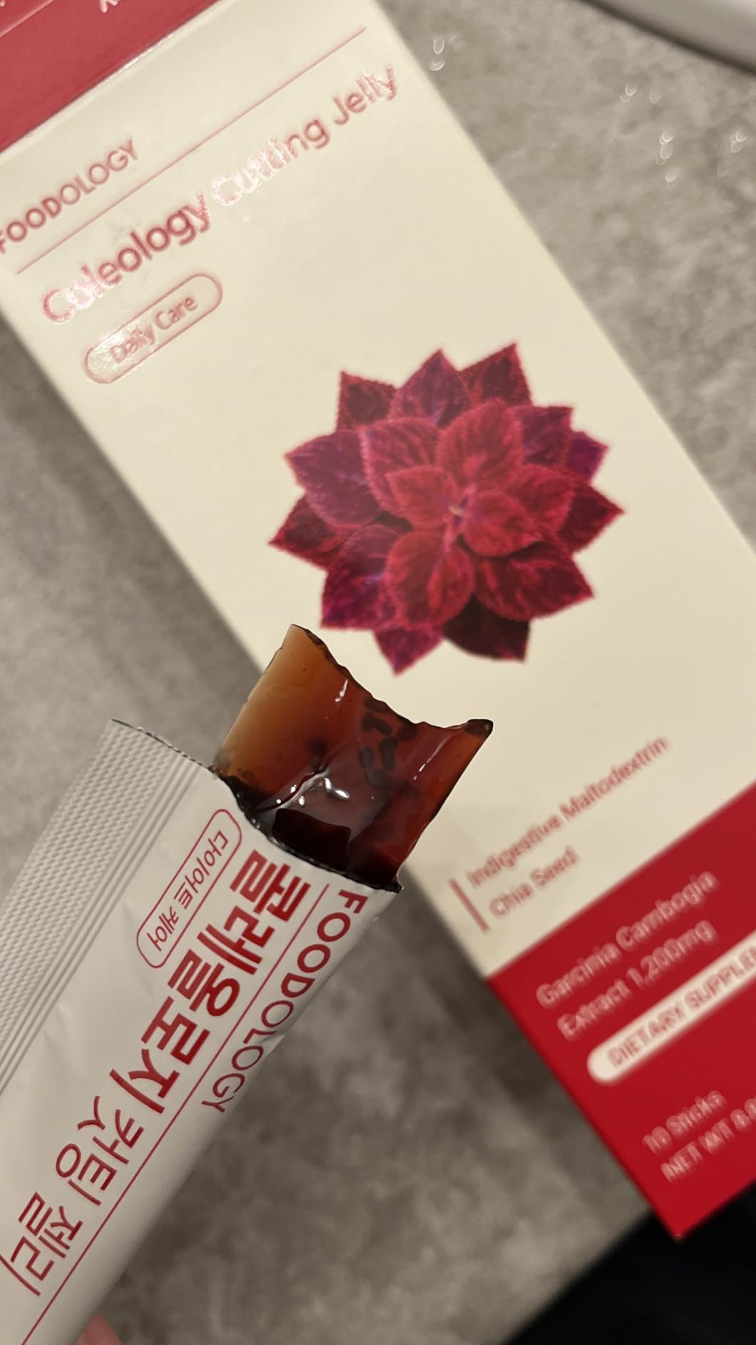 FOODOLOGY Coleology Cutting Jelly, Slimming Jelly Pomegranate, 10 Sticks | Dietary Fiber Supplement for Weight Management, Chia Seeds & Garcinia Cambogia, Korean Weight Loss, Appetite Suppressant customer photo 1
