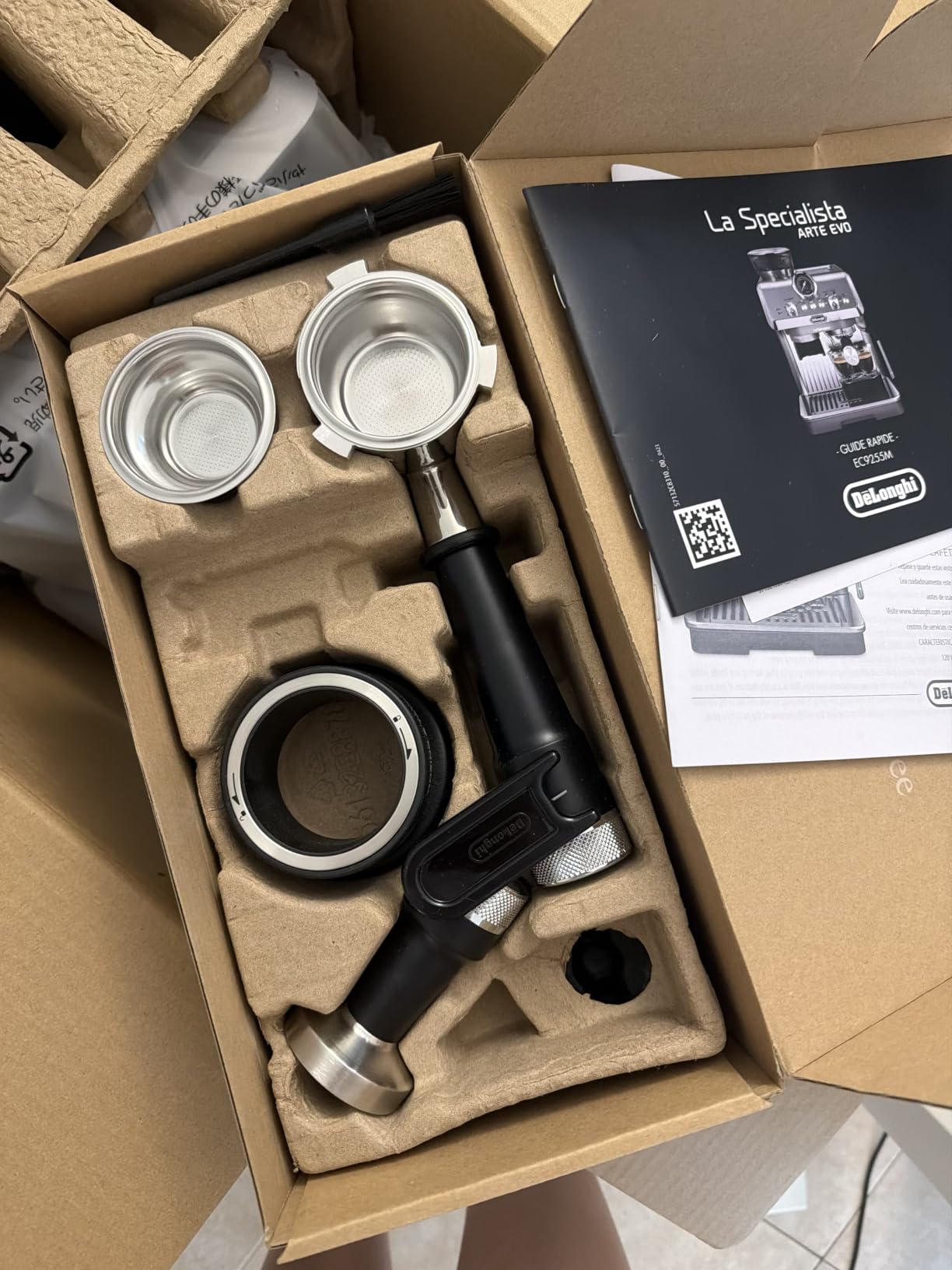 De'Longhi La Specialista Arte Evo Espresso Machine with Coffee Grinder, Built-in Grinder, Powerful Milk Frother, Barista Toolkit Included customer photo 1