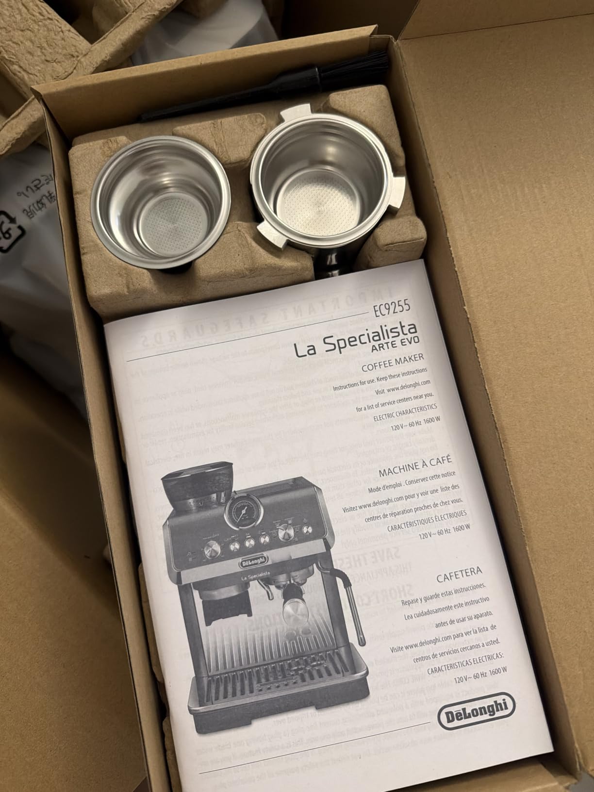 De'Longhi La Specialista Arte Evo Espresso Machine with Coffee Grinder, Built-in Grinder, Powerful Milk Frother, Barista Toolkit Included customer photo 2