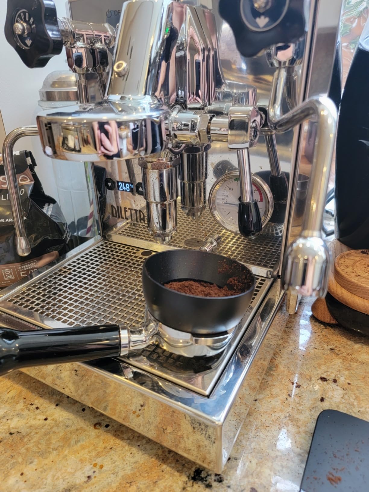 Diletta Bello+ Espresso Machine, E61 Group Head, PID Temperature Control, Shot Timer, Programmable Preinfusion, Handmade In Italy customer photo 1