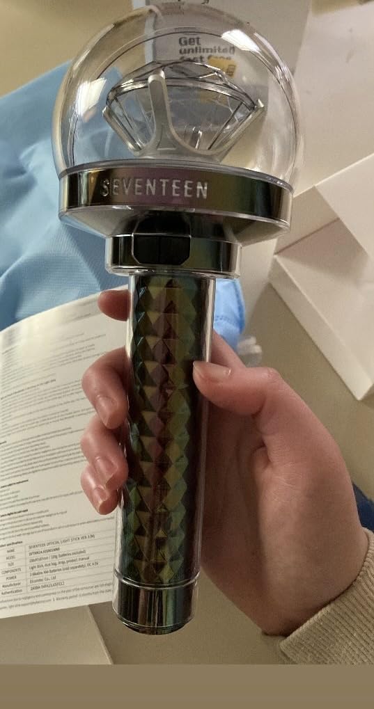 Seventeen Official Light Stick Ver 3 customer photo 1