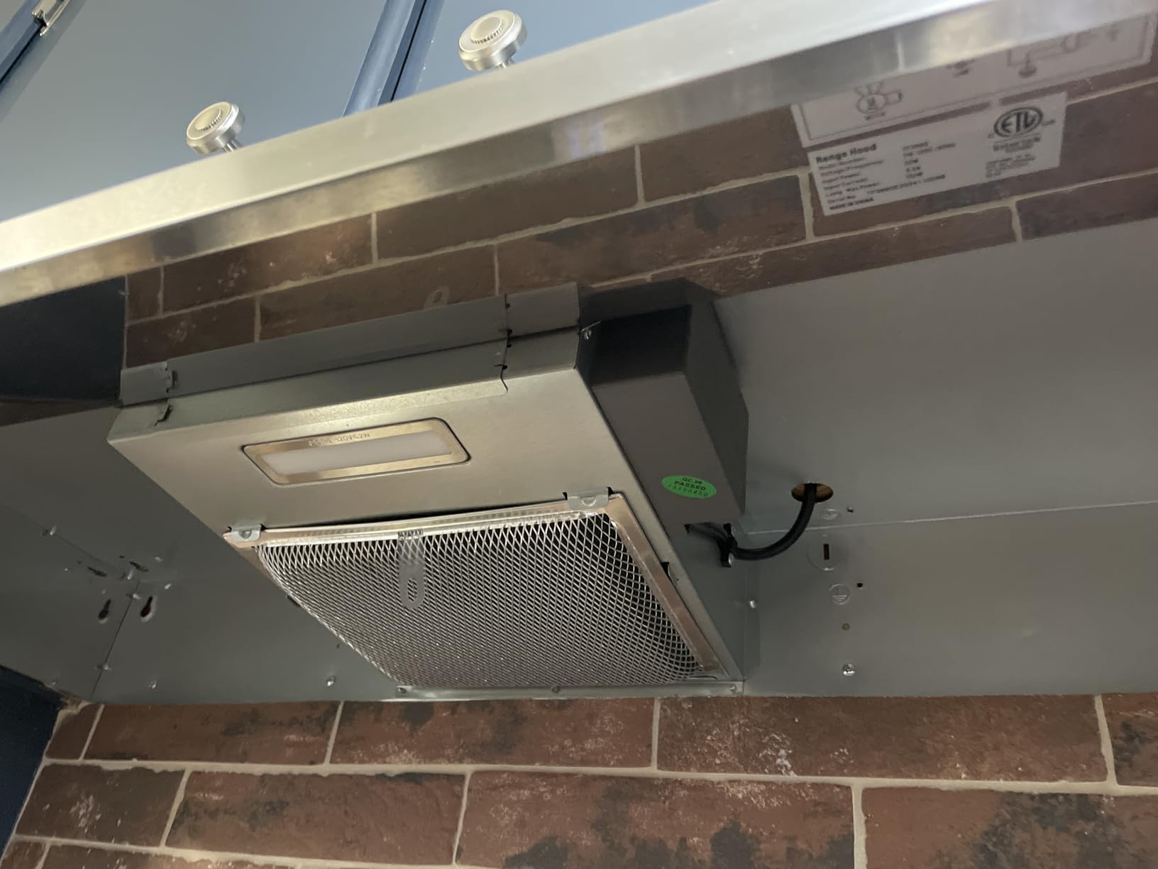 SNDOAS 30 inch Range Hood Ducted/Ductless Convertible Stainless Steel Range Hood Under Cabinet with Rocker Button Control, Vent Hood with LED Light, 2 Speed Exhaust Fan, Under Cabinet Hood, Silver customer photo 1