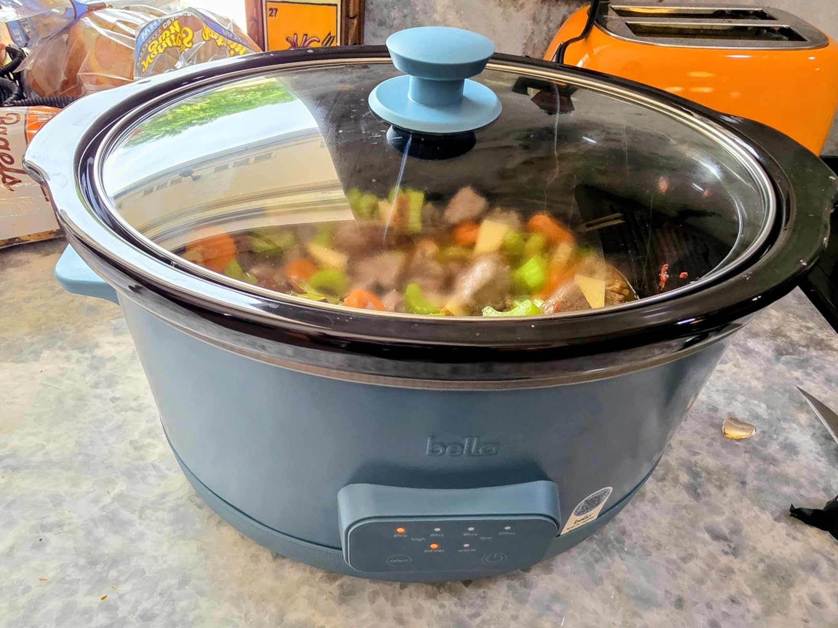 bella SAVOR 6qt Programmable Non-Toxic Slow Cooker, Oatmilk customer photo 2