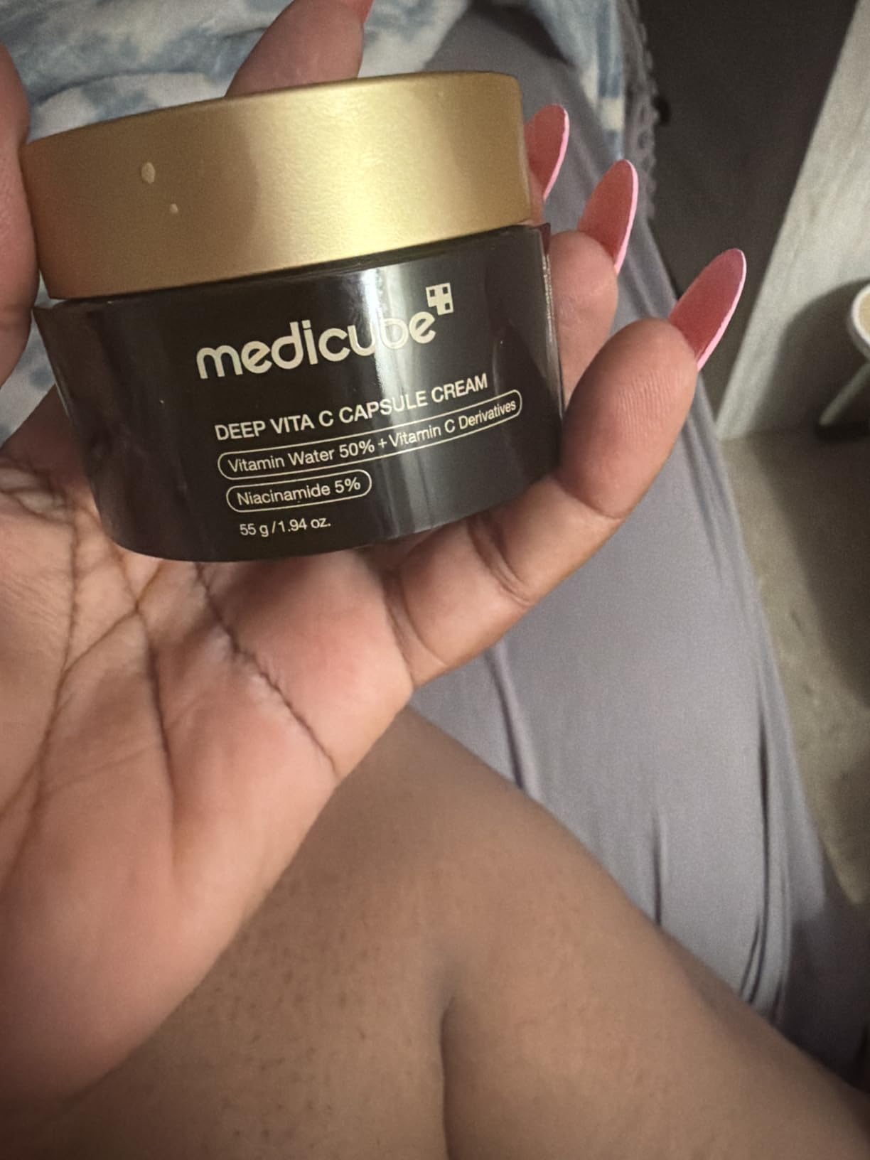 medicube Capsule Cream with Deep Vitamin C | Liposome Vitamin C Golden Capsule for Radiance & Firm-Looking Skin | Hydrating Glow Gel Texture | Korean Skincare, 1.94 oz customer photo 2