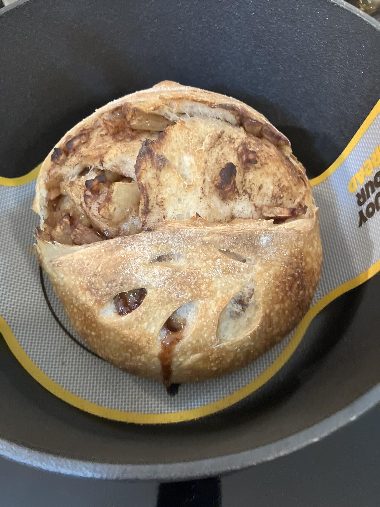 CRUSTLOVE 5 QT Pre-Seasoned Dutch Oven for Bread Baking with Lid and Kit | Dutch Oven for Sourdough Bread Baking and Supplies incl. Banneton, Bread Sling, Lame, Dough Whisk & Guide, Cast Iron Pot Set customer photo 2