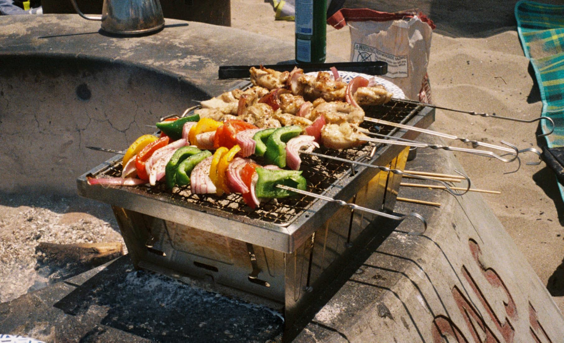 Naturehike Camping Charcoal Grill for IGT Table, Folding Barbecue Grill with Tongs & Carry Bag, Portable BBQ Grill for Outdoor Car Camping Cooking Tailgating customer photo 2