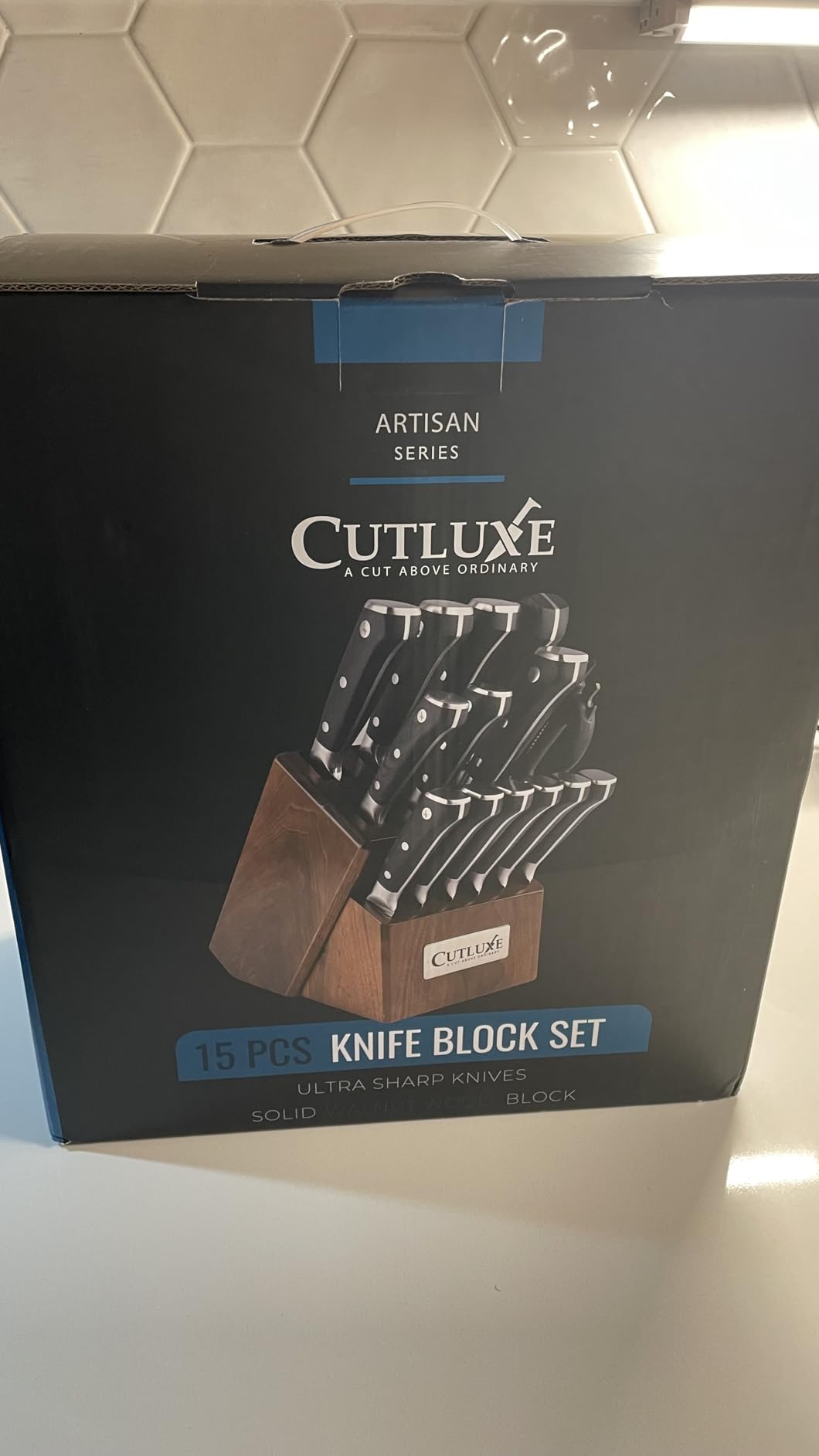 Cutluxe 15-Piece Knife Set, Kitchen Knives with Walnut Wood Block | High Carbon German Steel Blades, Full Tang Ergonomic Pakkawood Handles - Artisan Series customer photo 2