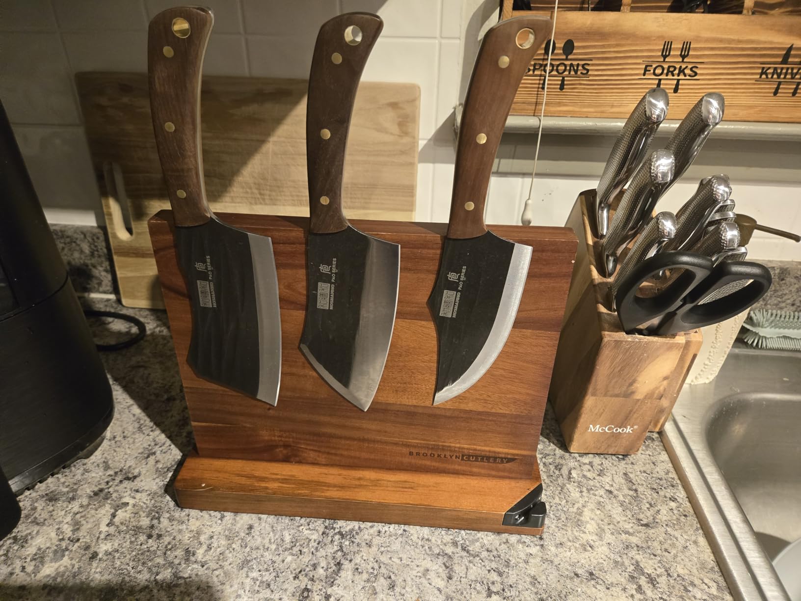 HOSHANHO Butcher Knife Set, Sharp Kitchen Knife Set & Roll Bag Gift for Men | Hand Forged 8PCS Butcher Chef Knife Set with Meat Cleaver Knife & Bone Chopper Knives & Fillet Knives for Home, Camping, BBQ customer photo 1