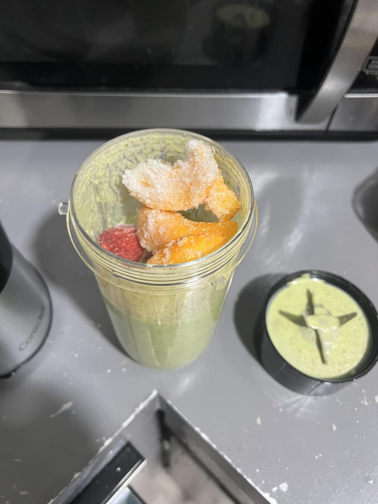 Consciot 11-Piece Blender for Kitchen and Personal Size, 900 Peak Watts | Blend Shakes & Smoothies, Frozen Drinks, Baby Food, Spreads & More customer photo 1