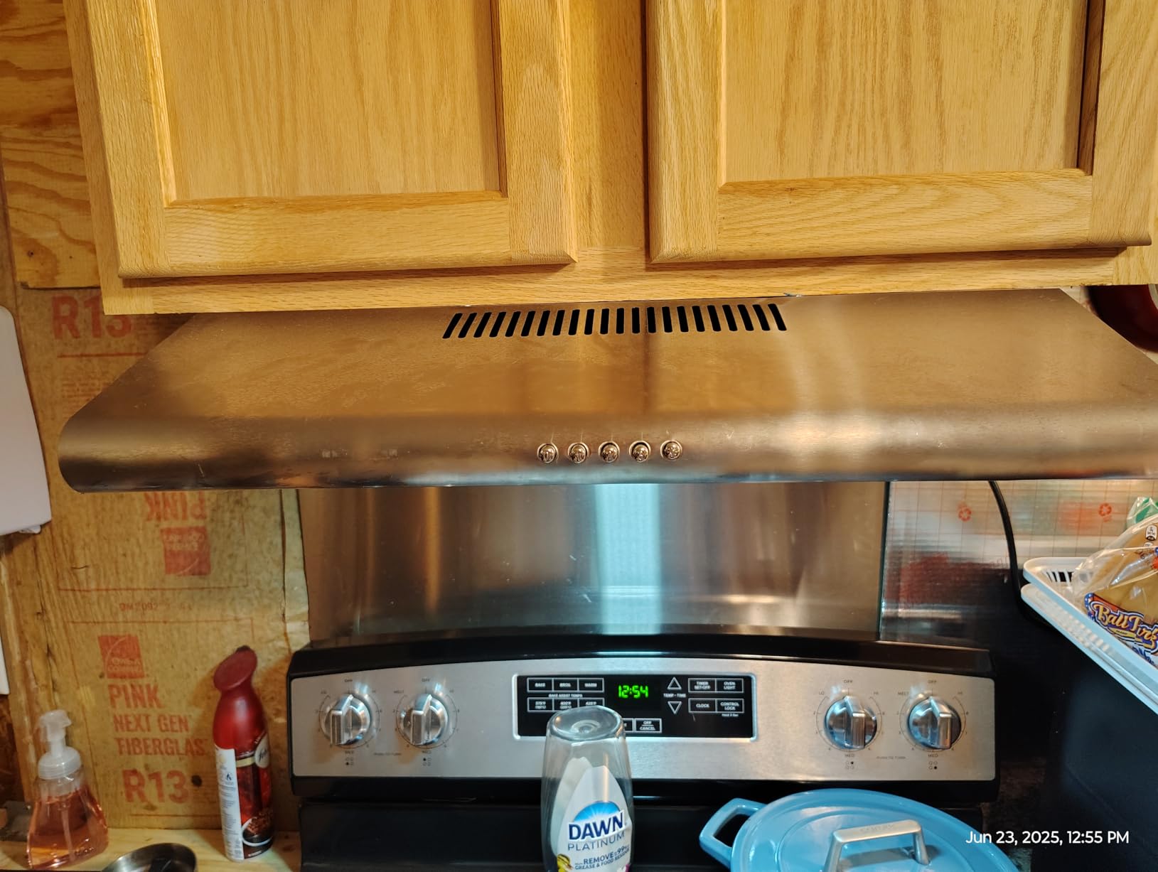 24 inch Range Hood Under Cabinet, Stainless Steel Range Hood 280CFM, Slim Kitchen Stove Hood w/Push Button, Ducted/Ductless Convertible, 3 Speeds Exhaust Fan, LED Light and Carbon Filter customer photo 1