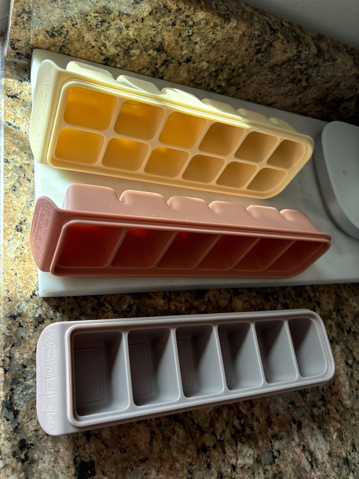 Silicone Baby Food Storage Container with Lid - 26oz 4 Compartment Stackable Meal Prep for Baby Food, Puree, Snacks, Kimbap & Sushi - Airtight, Microwave & Dishwasher Safe, Made in Korea, Brown customer photo 1