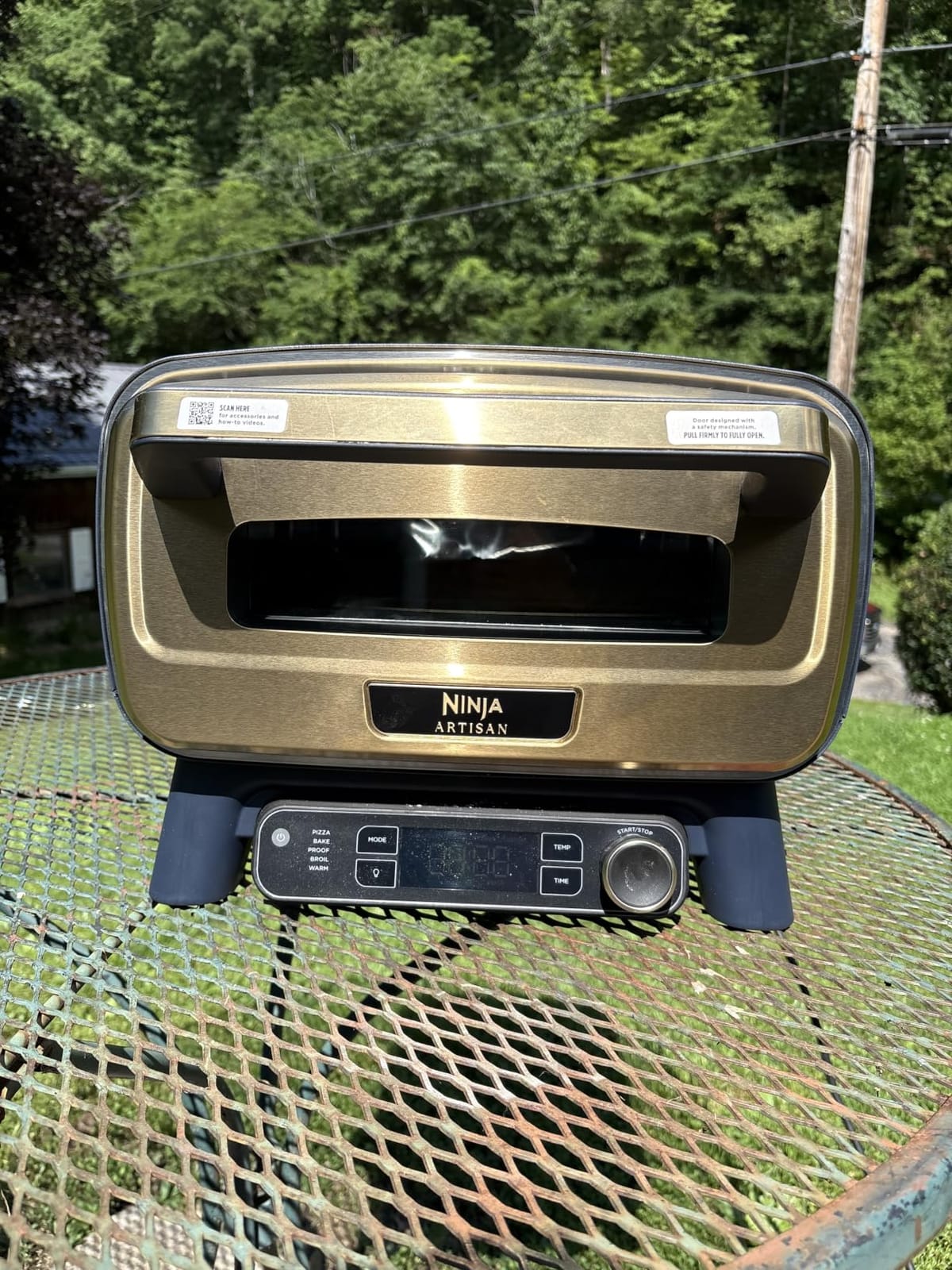 Ninja Artisan Pizza Oven, 12-in Pizza in 3-Min, 700F, 5-in-1, Gray, MO201 | Ninja Artisan Electric Pizza Oven bakes 5 pizza styles and air fries, all in one outdoor appliance. customer photo 1
