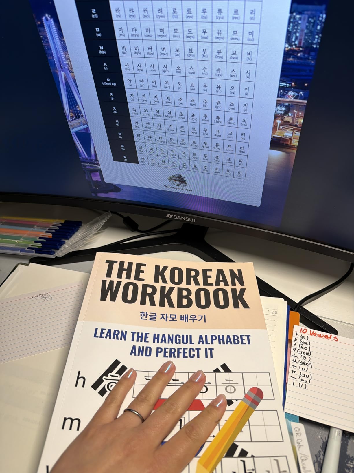 The One and Only Korean Workbook - Learn and Perfect the Hangul Alphabet in just a Few Weeks - Includes accompanying Videos and Digital Learning Materials (All-in-One Korean Learning Package) customer photo 2