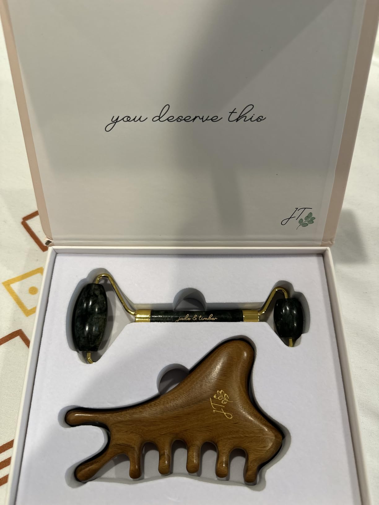 jade & timber Jade Roller & Green Sandalwood Gua Sha Set - Facial & Body Massage Tools for Lymphatic Drainage & Sculpting - Self Care Gift customer photo 1