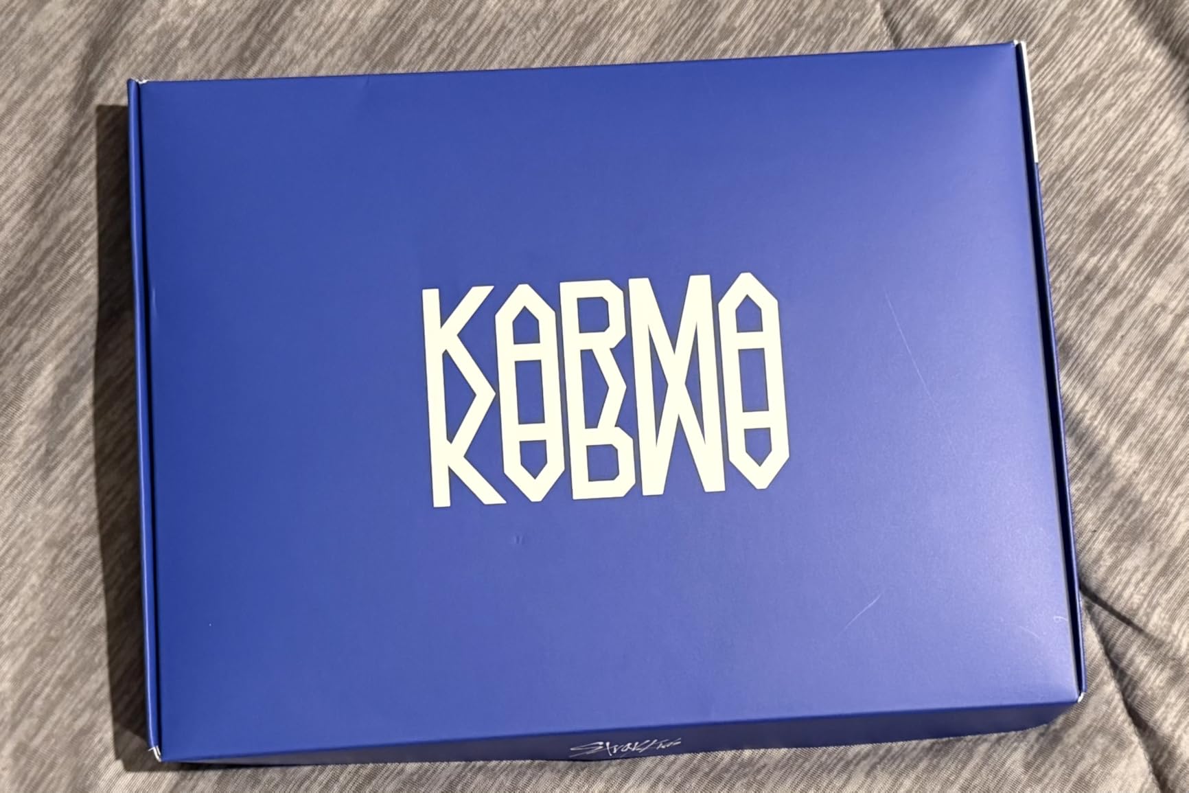 STRAY KIDS KARMA [CEREMONY Ver.] 4th Album + Pre-Order Gift & 3 Extra Photocards Set customer photo 2