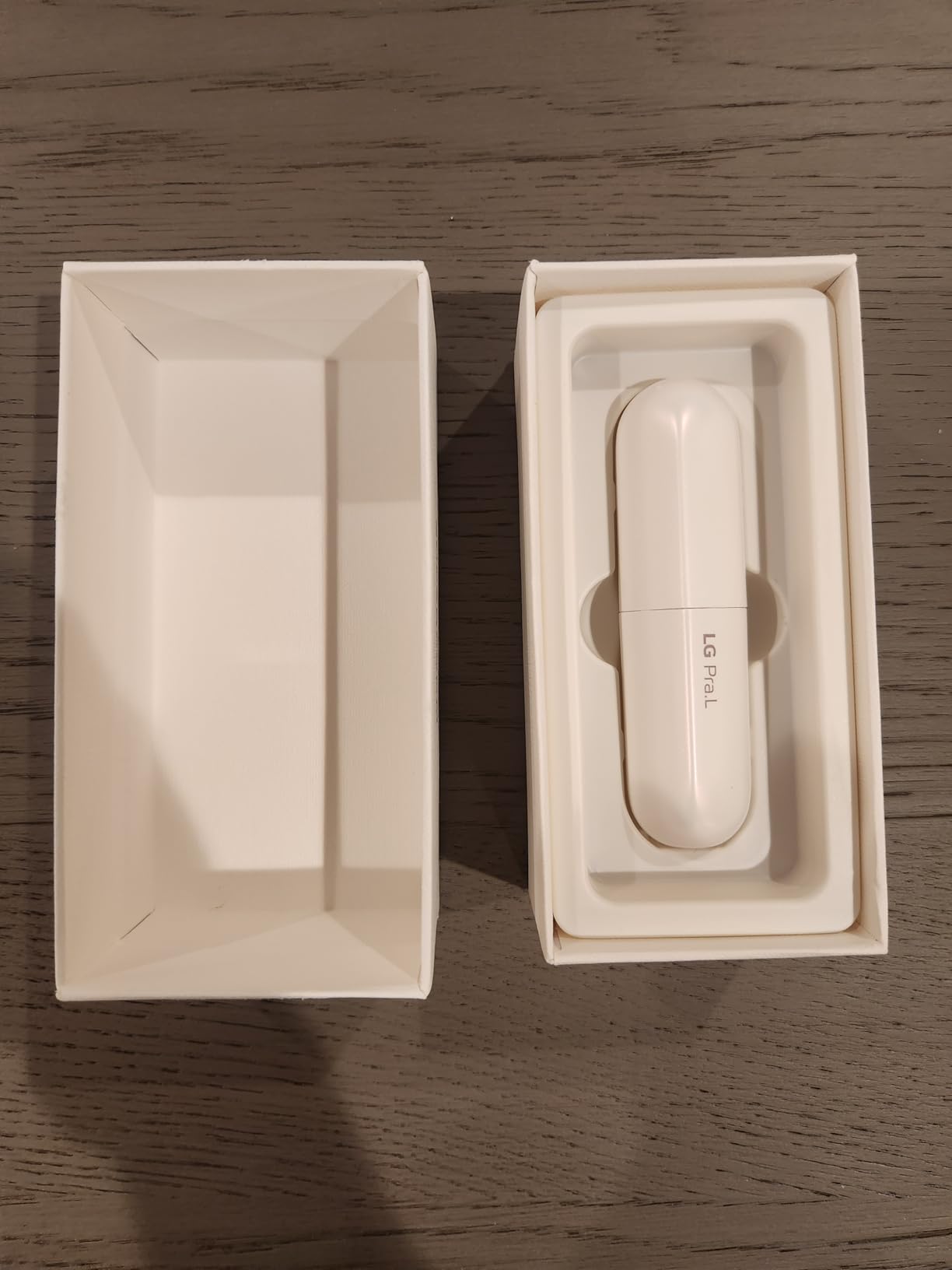 LG Pra.L Superform Galvanic Booster Mystic White | 1min Booster for Ageless Skin, Anti-Aging, Korean Skincare, Glow on the Go, Serum Booster Device, Glass Skin customer photo 2
