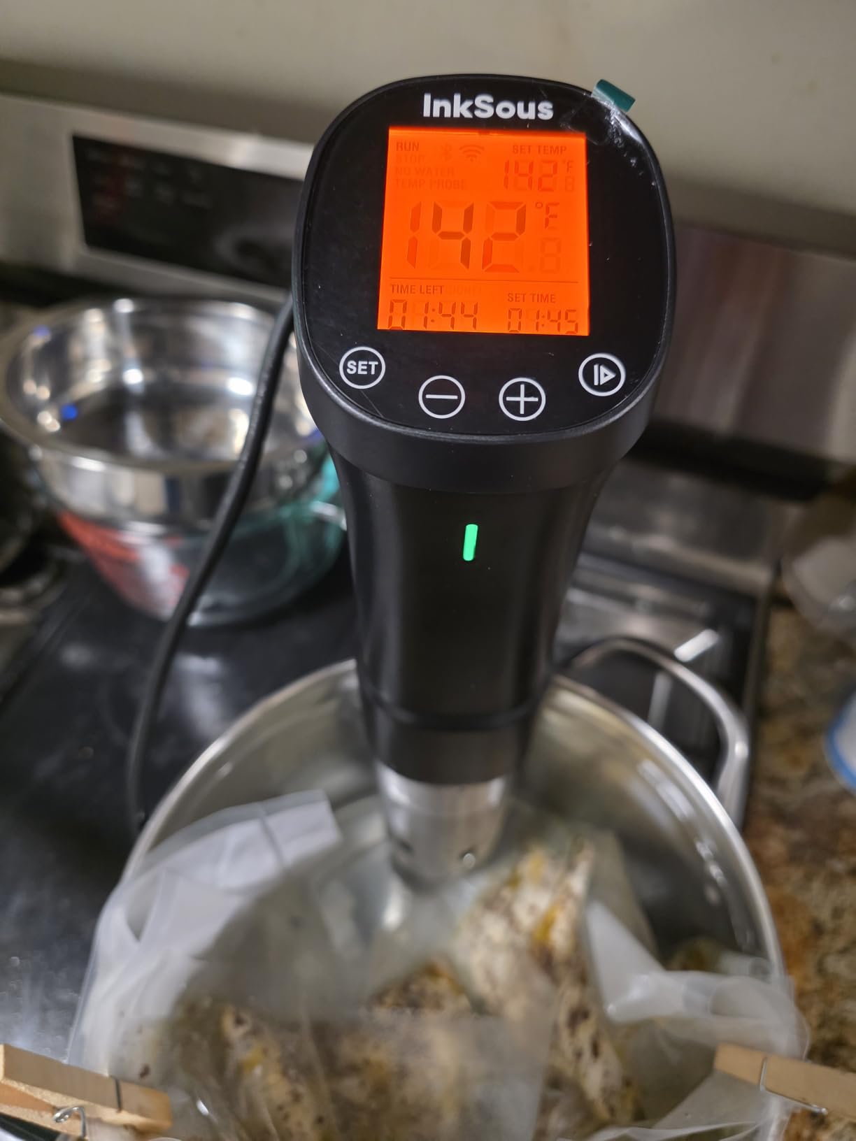 Sous Vide Cooker WiFi 1000W, Sous Vide Machine ISSV-200-W with APP w/ 18 Recipes, Timer Alarm & Calibration, 3D Fast Heating, Ultra-Quiet Thermal Immersion Circulator for Steak & Home Cooks customer photo 2