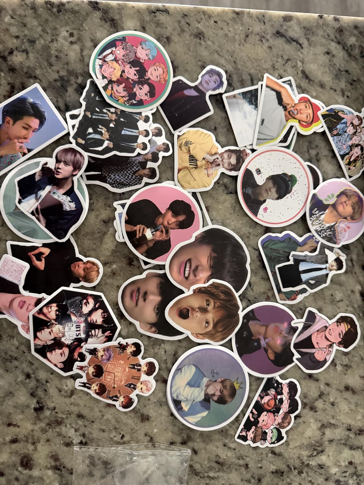 100PCS Korean Idol Band BTS Stickers,Cute Deals for Teens Adult Fans Stickers Waterproof Vinyl Decals Laptop,Scrapbooking,Journal,Cell Phones, Water Cups Sticker customer photo 1