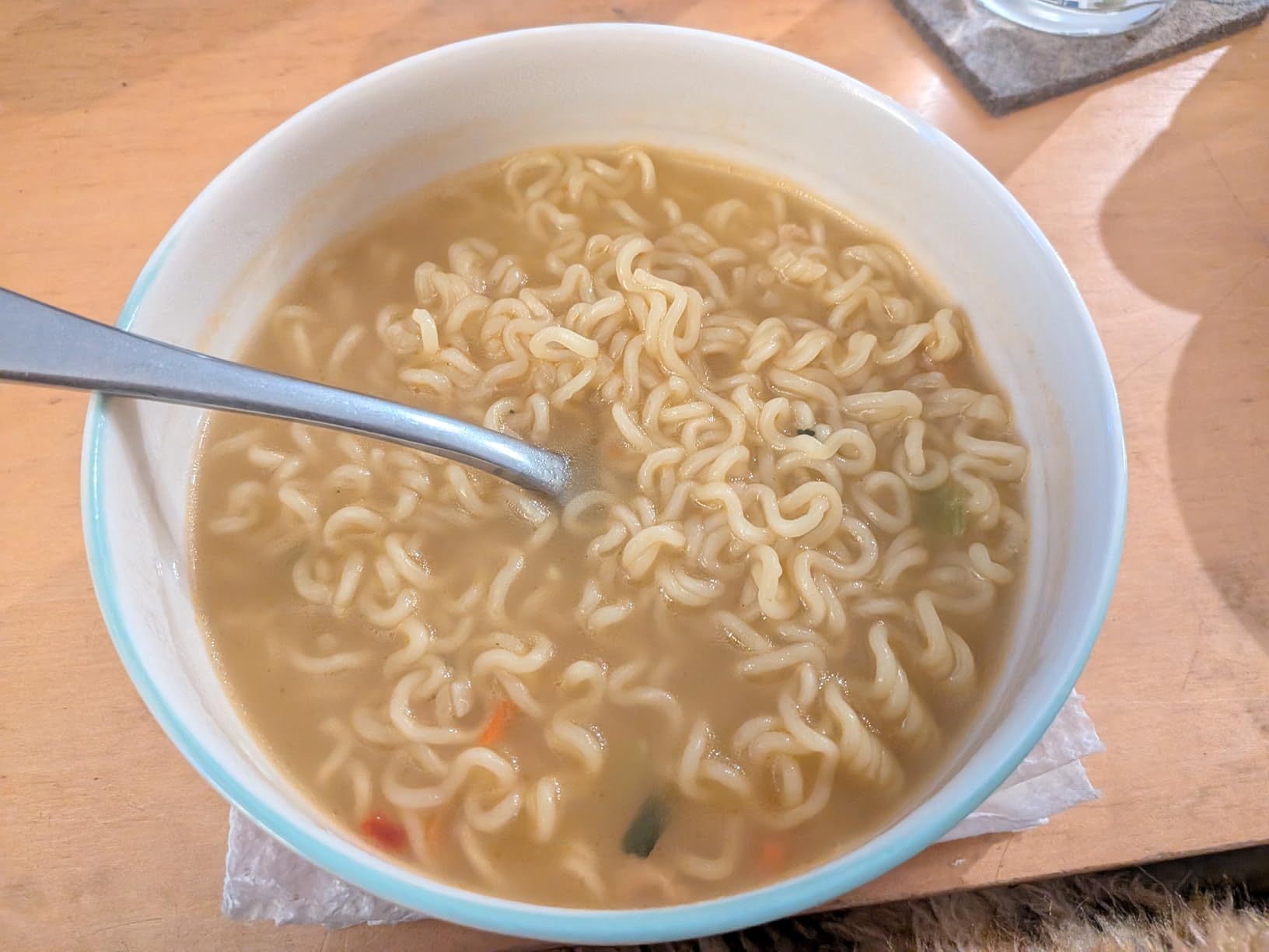Paldo KOKOMEN Chicken Flavor Spicy Soup Instant Ramen, 5 Packs | Korean-style instant ramen with spicy chicken-flavored soup customer photo 1