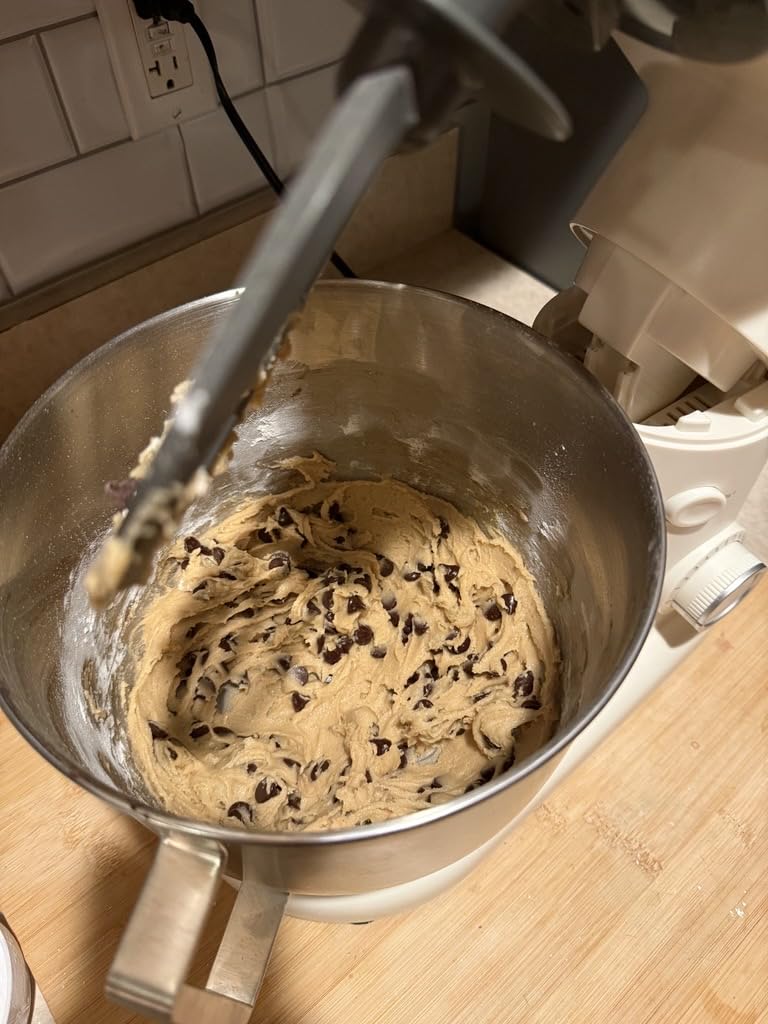 Martha Stewart 5.3QT Tilt Head Stand Mixer, 12 Speeds, Stainless Steel Bowl | Dough Hook, Stainless Whisk, Beater, Removable Splash Shield customer photo 2