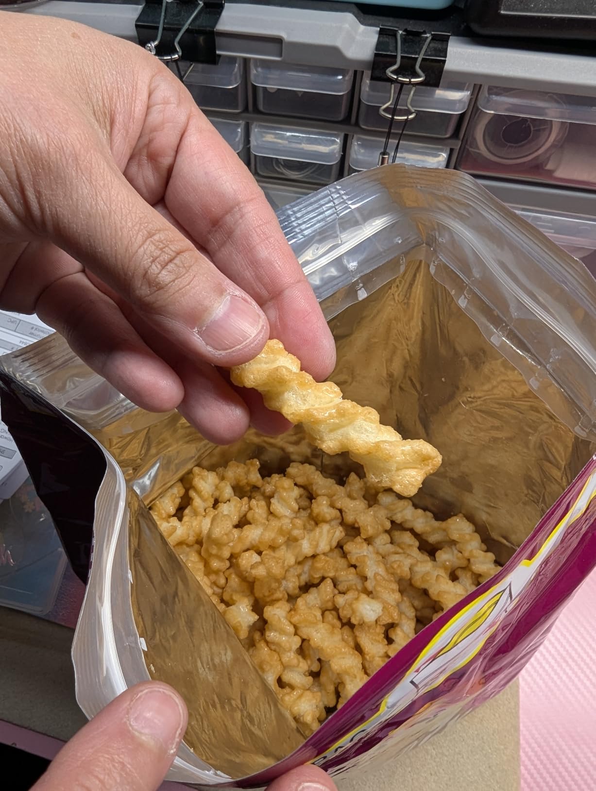 Nongshim Honey Twist, Sweet Crispy Korean Snack, Asian Chips, 1 Pack | Korean honey snack with acacia honey coating, crisp twisted shape, balanced sweetness customer photo 1