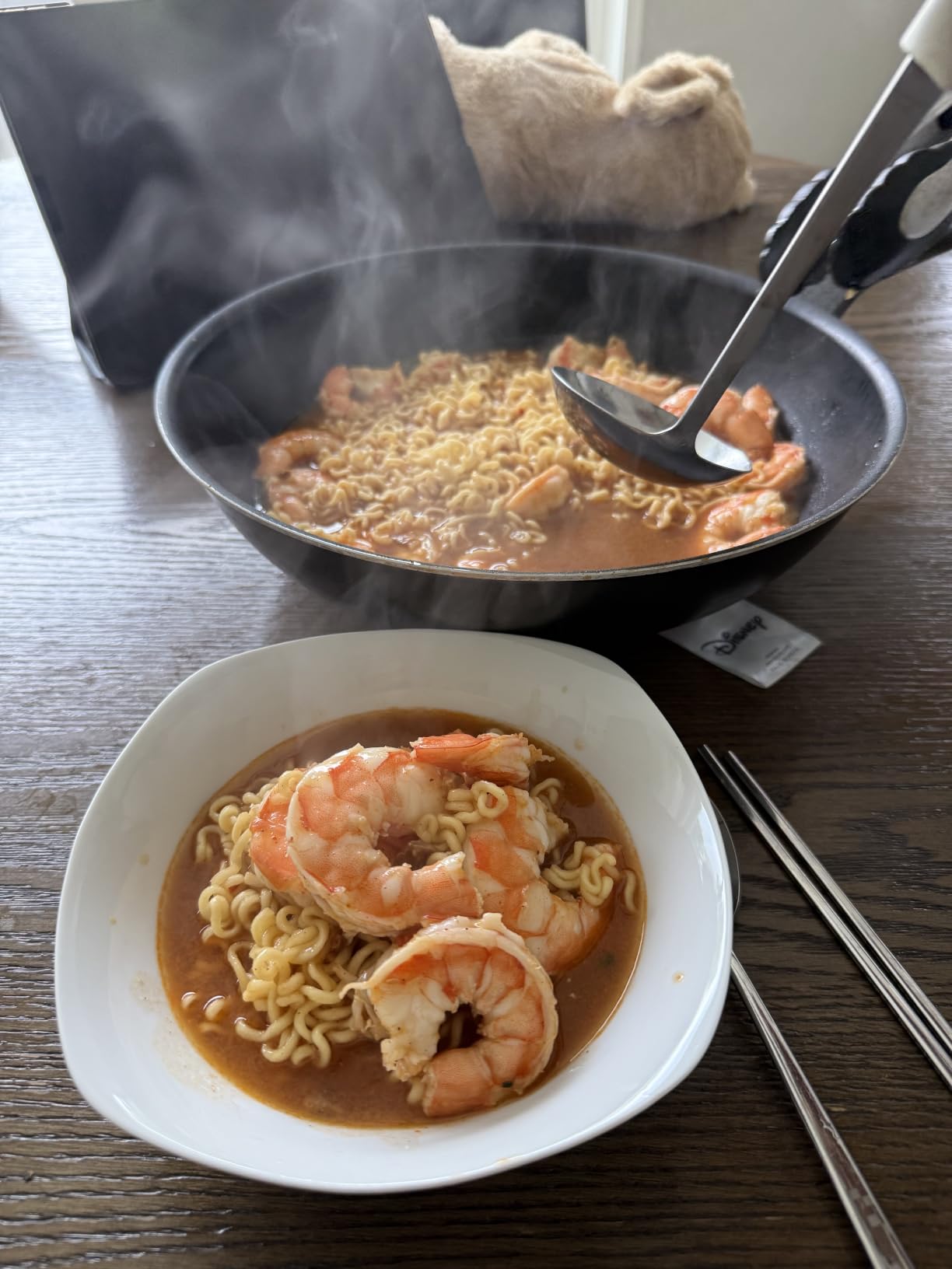 Nongshim Shin Ramyun Gold & Shin Tom Yum, Korean Ramen Noodles, 8 Packs | Instant ramen variety pack with chicken broth and lime-lemongrass Tom Yum profiles customer photo 1