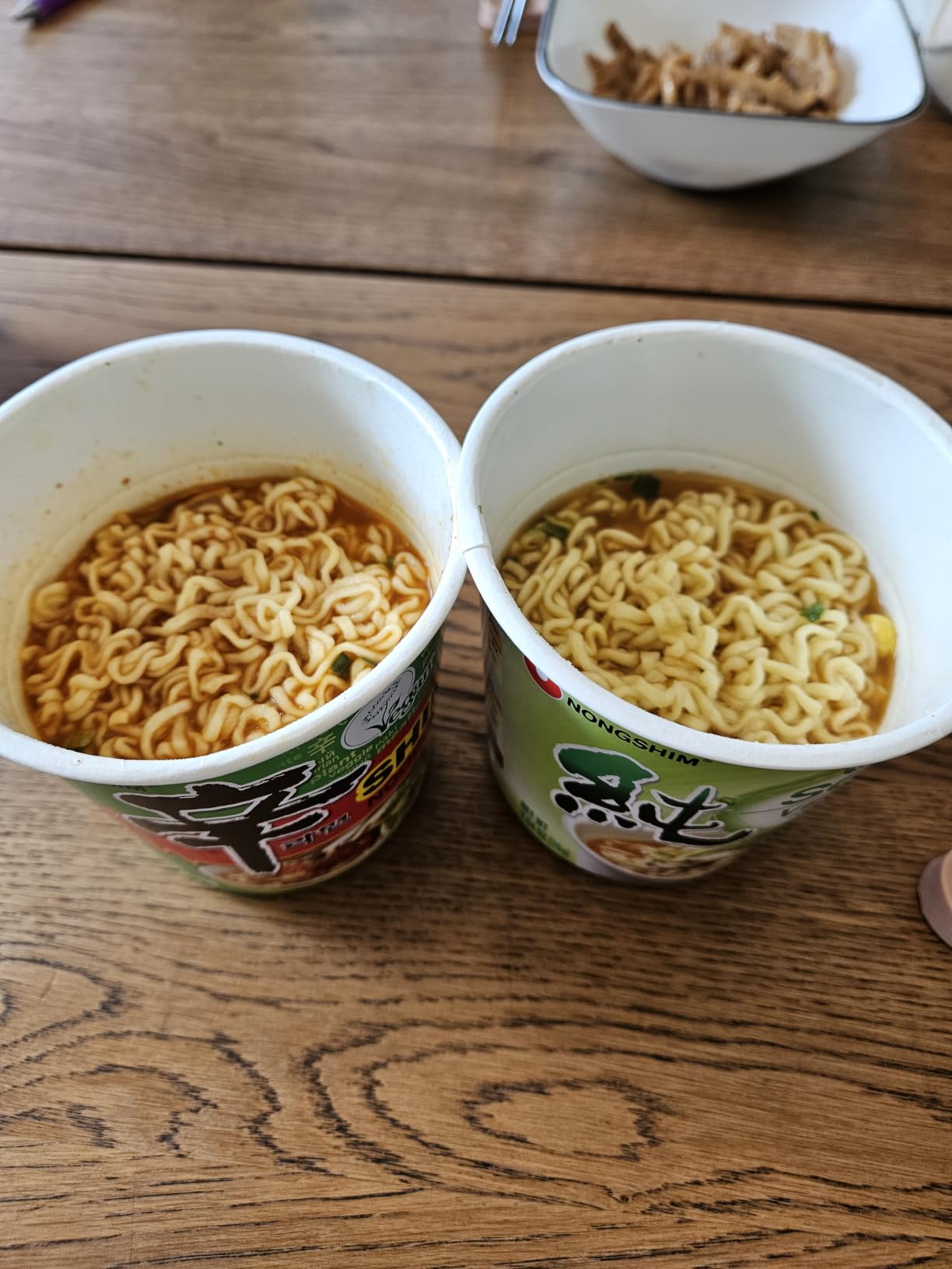 Nongshim Shin Ramyun Vegan & Soon Veggie Cups, Korean Ramen, 6 Count | Vegan cup noodle variety with plant-based broth profiles, hot-water preparation, single-serving cups customer photo 1