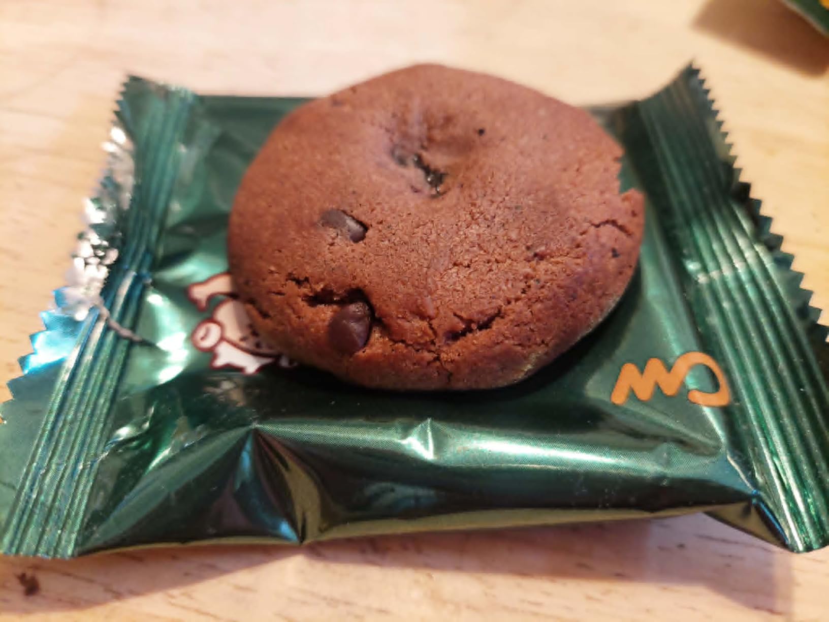 Korean Food CW Chewy Chocolate Chip Cookies Coffee Flavor Mochi Center 240g customer photo 2