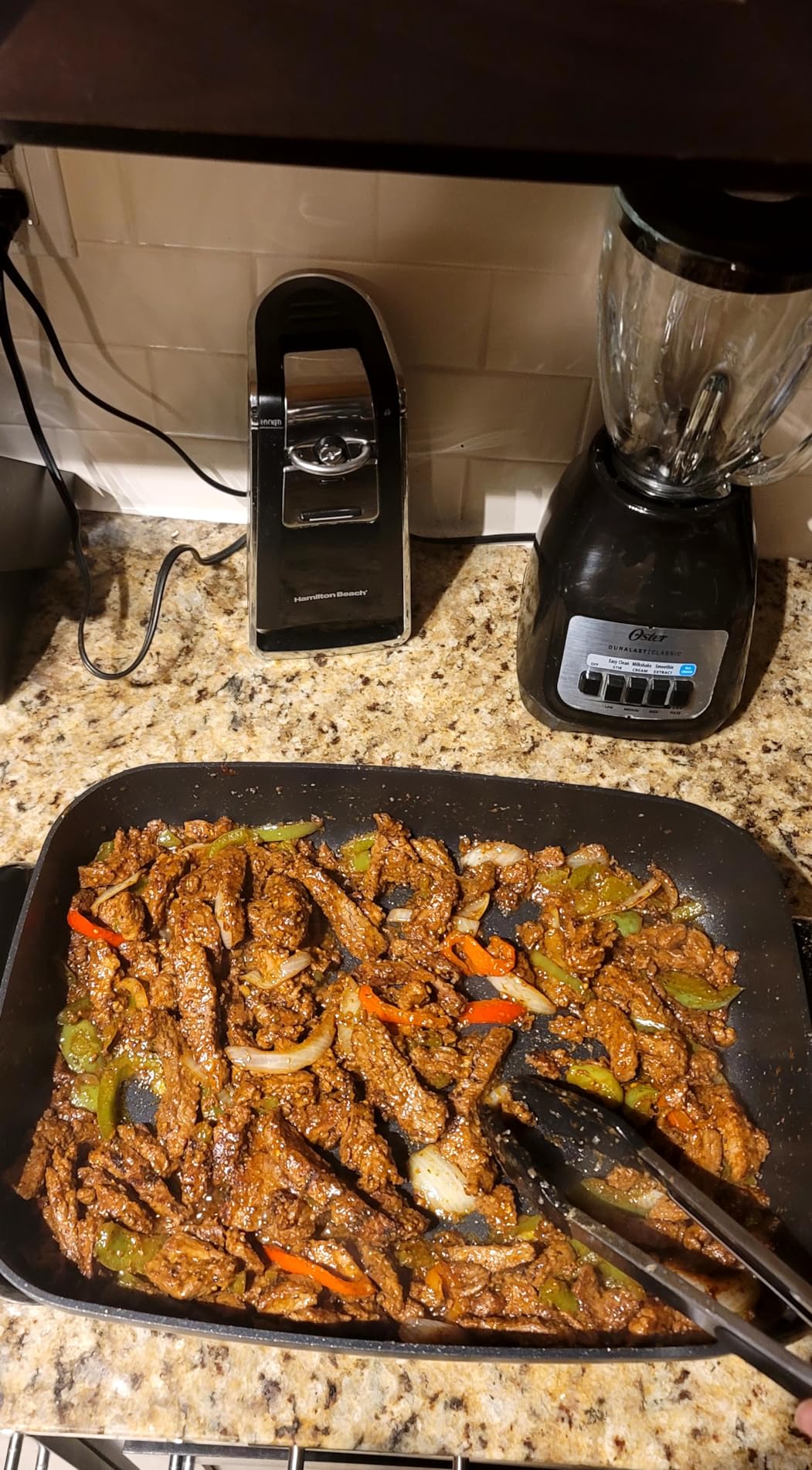 Presto 06852 16-Inch Electric Skillet with Glass Cover customer photo 1