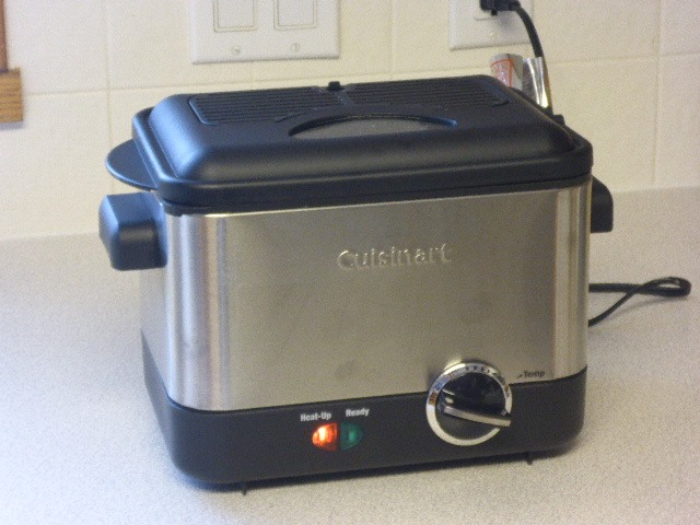 Cuisinart Deep Fryer, 1.1 Quart, CDF-100NAS customer photo 1