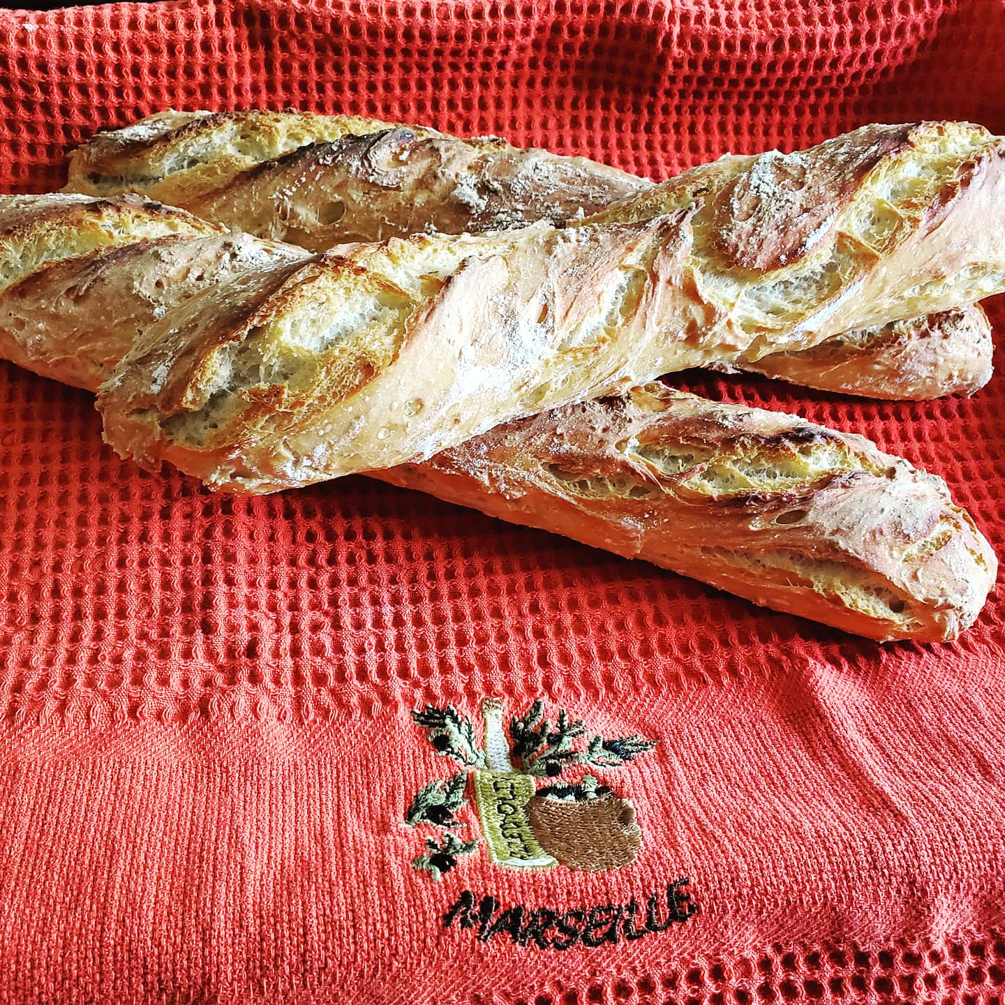 USA Pan Bakeware Aluminum Perforated Nonstick French Baguette Bread Pan, 3-Loaf customer photo 1