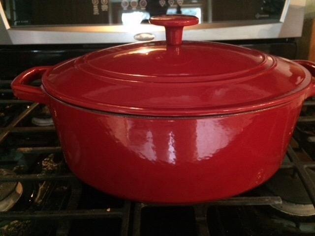 Cuisinart Chef's Classic Enameled Cast Iron Oval Covered Casserole (Cardinal Red, 5.5-Quart) customer photo 1