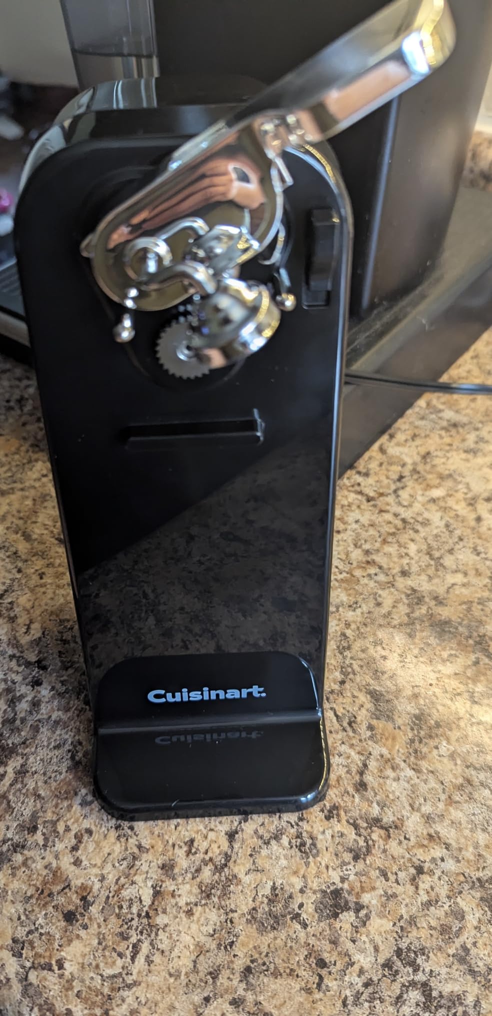 Cuisinart Electric Can Opener, One-Touch Operation, Nonslip Base, Black | Ideal electric can opener for seniors with magnetic lid holder, one-touch design, nonslip base & detachable lever, CCO-50BKN customer photo 2