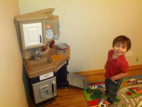 Little Tikes Super Chef Kitchen Blue & Cream, 14.00 l x 28.00 w x 40.00 h inches customer photo 2