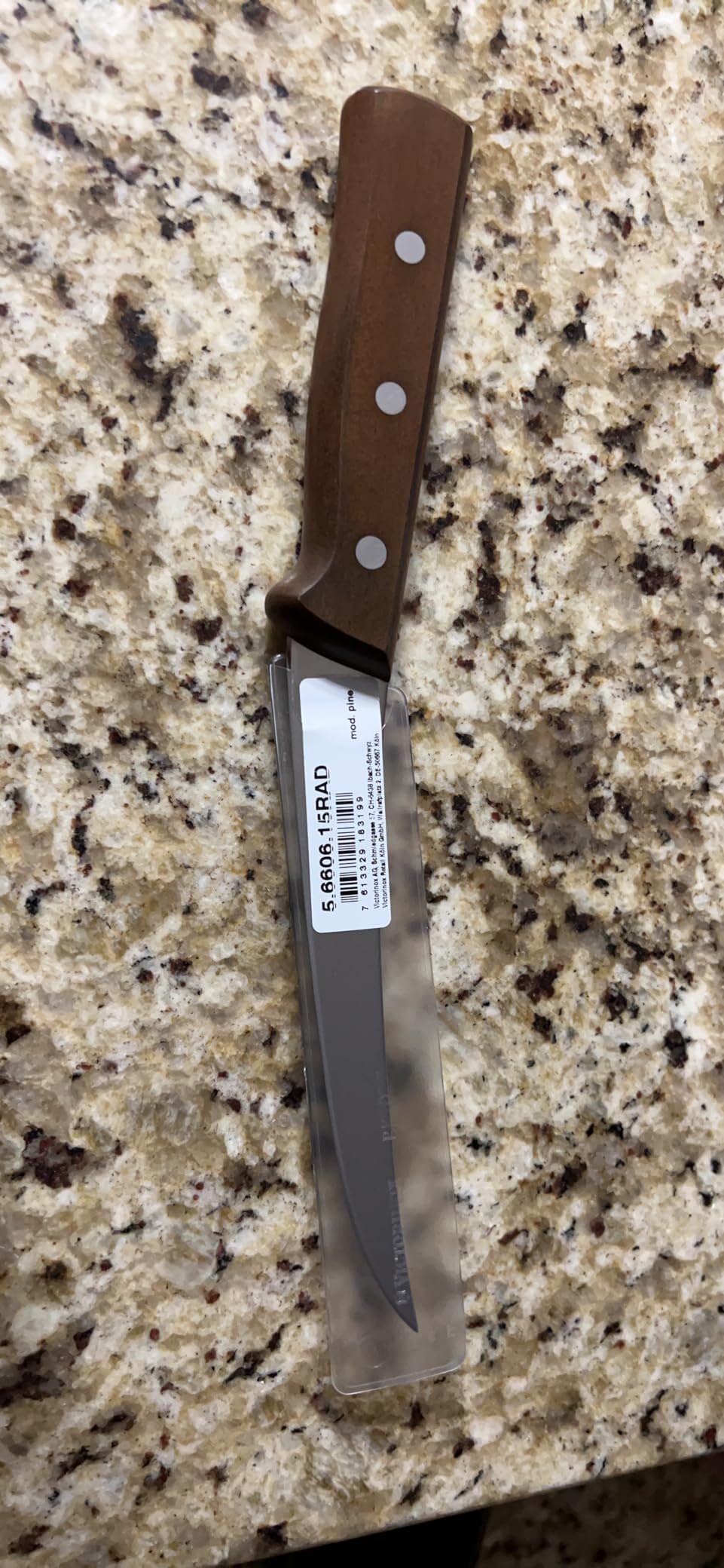 Victorinox Wood 6