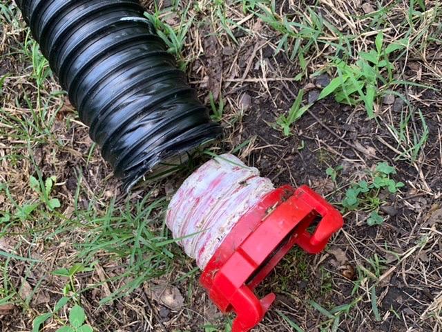 Valterra 15-Foot Dominator RV Sewer Hose Kit, Universal Sewer Hose for RV Camper, Includes 15-Foot Hose with Rotating Fittings, 90 Degree ClearView Sewer Adapter, and 2 Drip Caps customer photo 1