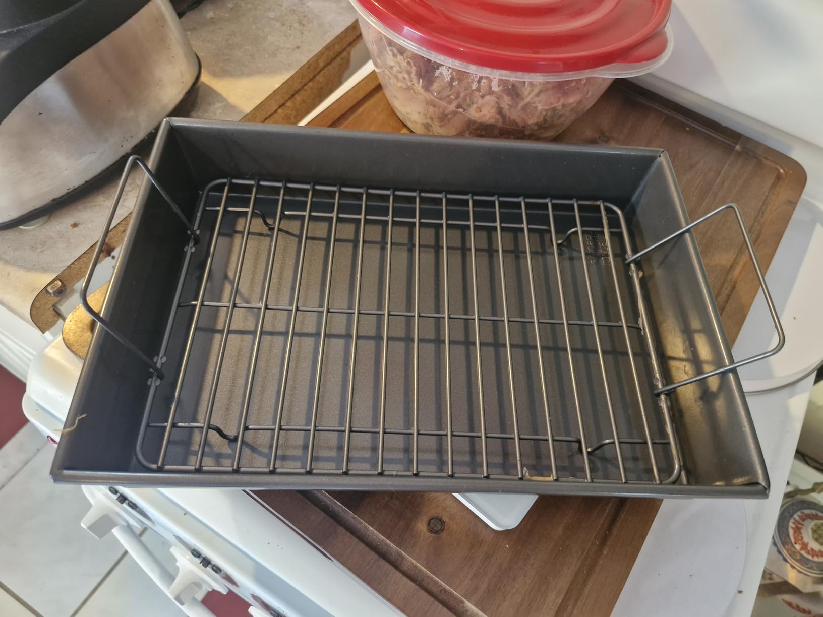 CHICAGO METALLIC Roaster Broiler With Rack, 1 EA customer photo 2