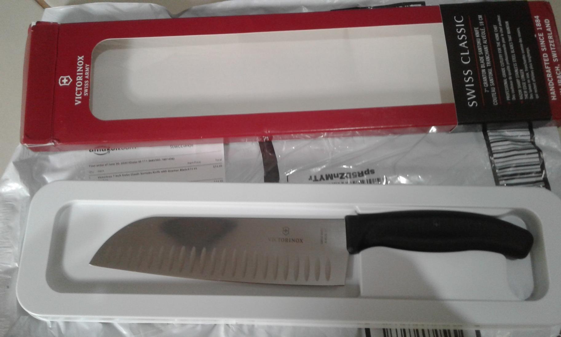 Victorinox Swiss Classic 7 Inch Santoku Knife, Granton Blade, Black customer photo 2