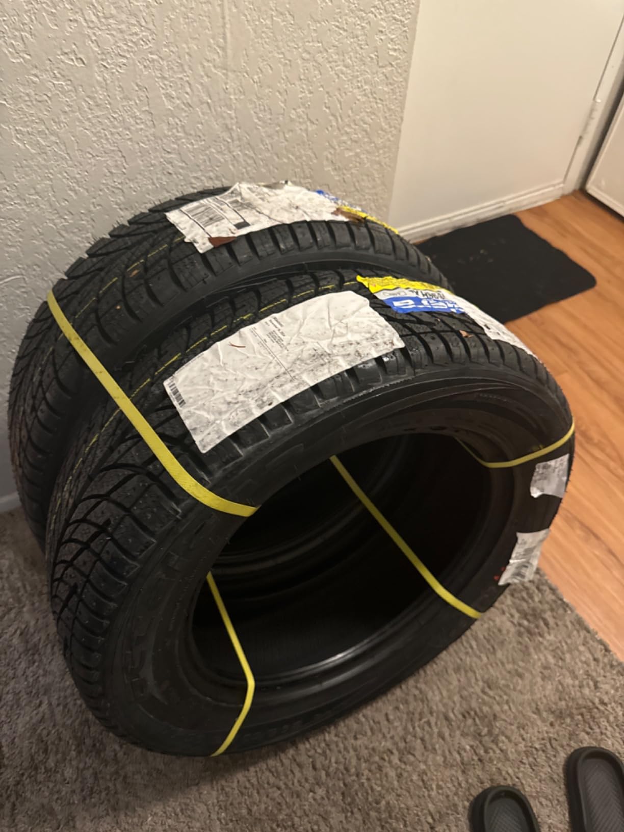 Accelera X Grip 225/40R18 92V XL Winter (Studdable) Touring Tire customer photo 2