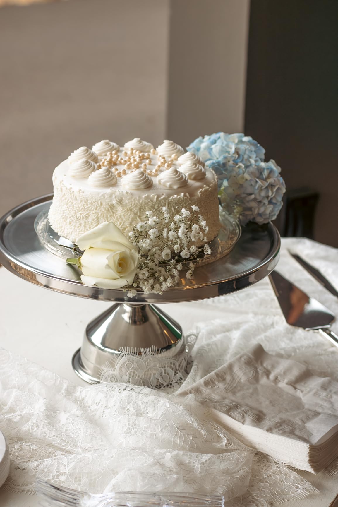 Winco Stainless Steel Round Cake Stand, 13-Inch customer photo 1