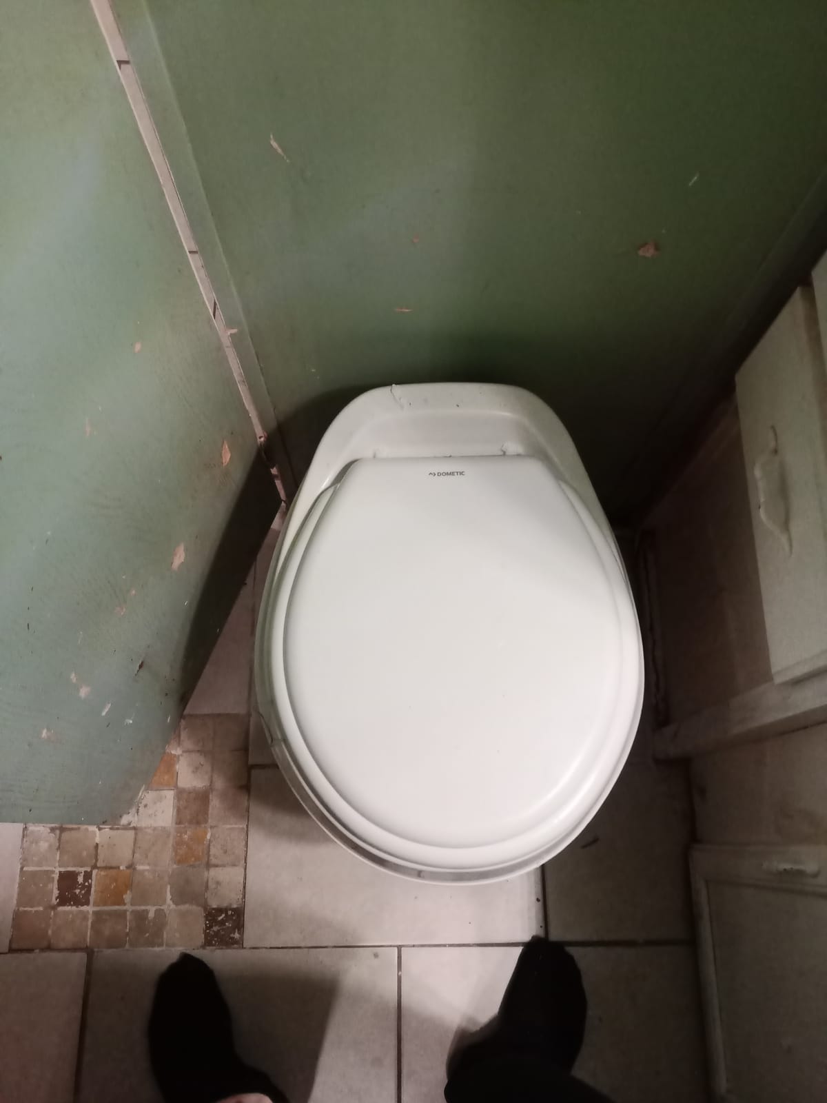 Dometic 302300071 300 Series Standard Height Toilet, White customer photo 1