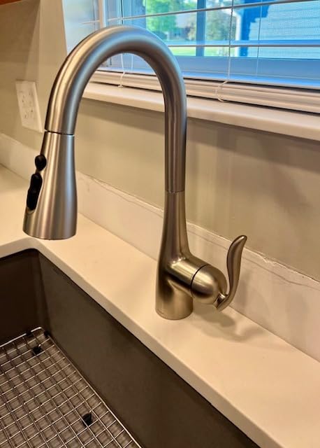 Moen Arbor Spot Resist Stainless One-Handle Pulldown Kitchen Faucet with Sprayer and a Reflex Docking System, Kitchen Sink Faucet Featuring Power Boost for a Faster Clean, 7594SRS customer photo 1