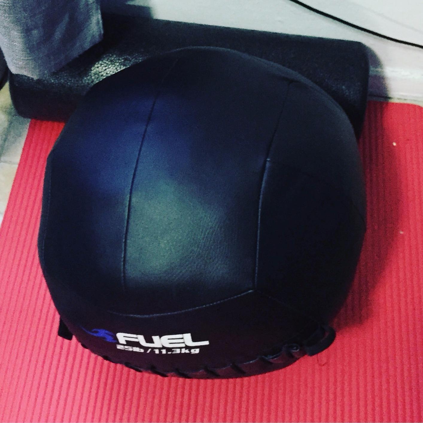 Fuel Pureformance Medicine Ball lb customer photo 2