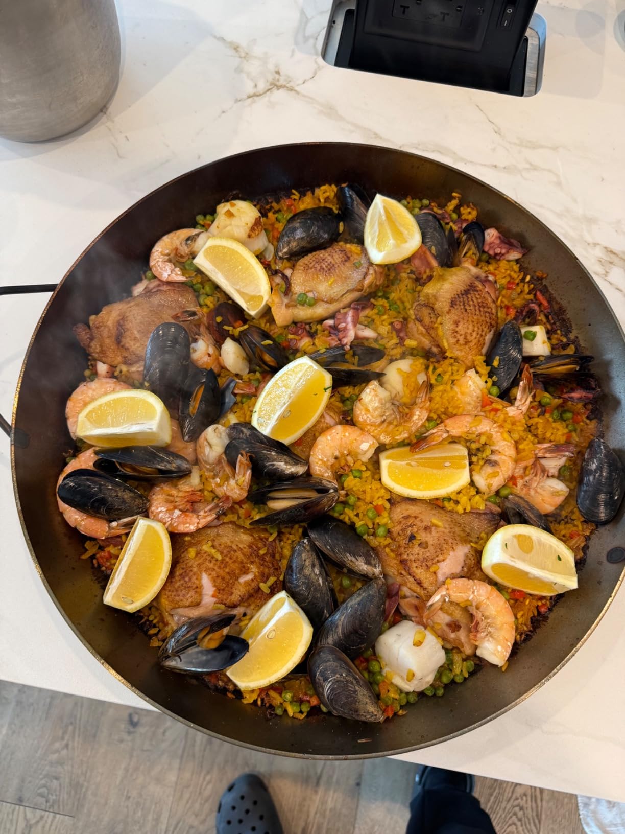 Matfer Bourgeat Black Carbon Steel Paella Pan, 17 1/2