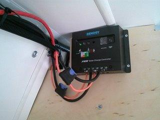 Renogy 200W 12V Monocrystalline Solar Panel Kit + 30A PWM Charge Controller customer photo 2