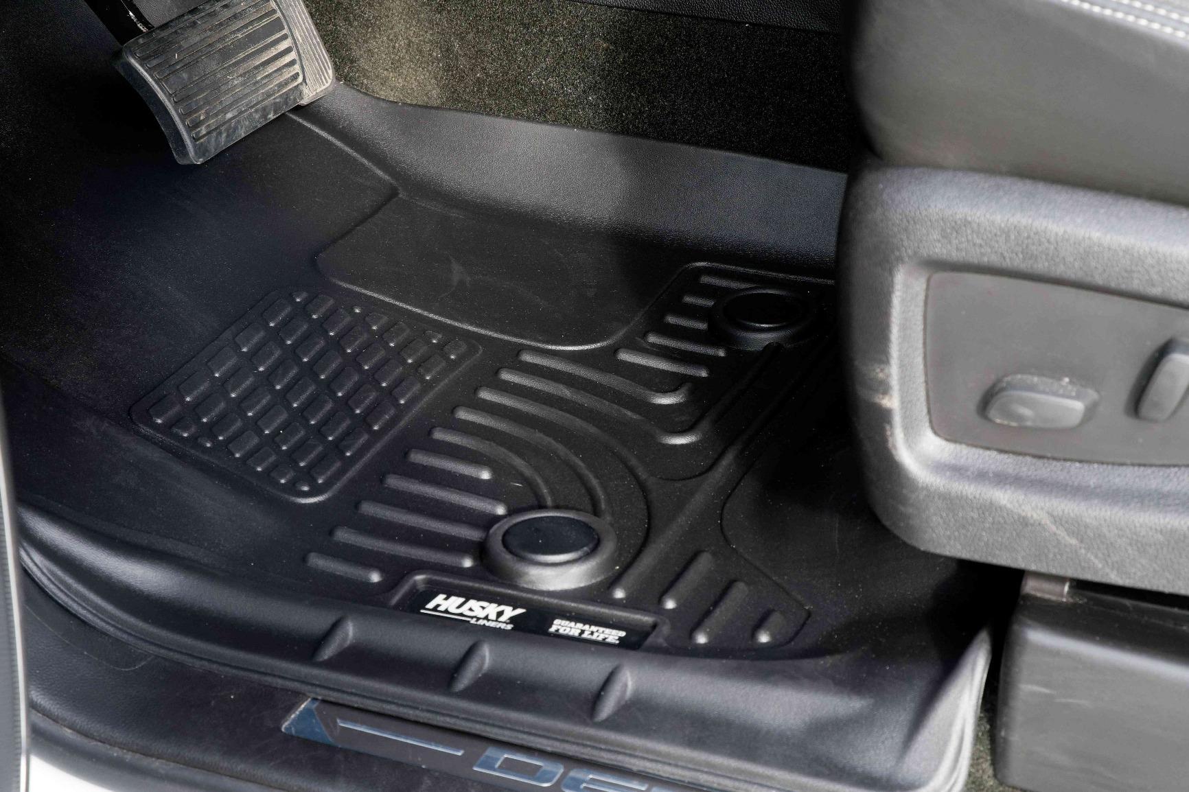 Husky Liners Weatherbeater Floor Mats | Fits 2014 - 2018 Chevrolet Silverado & GMC Sierra 1500 Crew Cab; 15-19 Silverado/Sierra 2500/3500 Crew Cab (Footwell Cvg) | Front & 2nd Row, 3-pc Black - 98231 customer photo 1